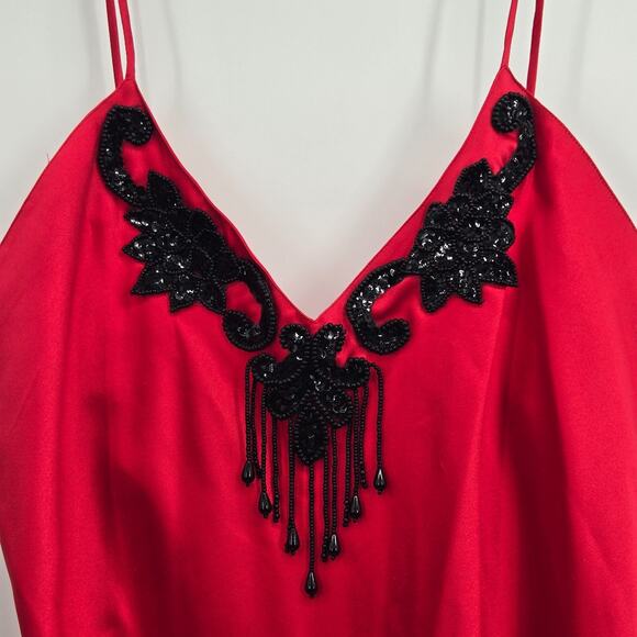 VINTAGE Victoria's Secret Gold Label Red Slip Dress Nightgown Medium Embellished - Picture 2 of 5